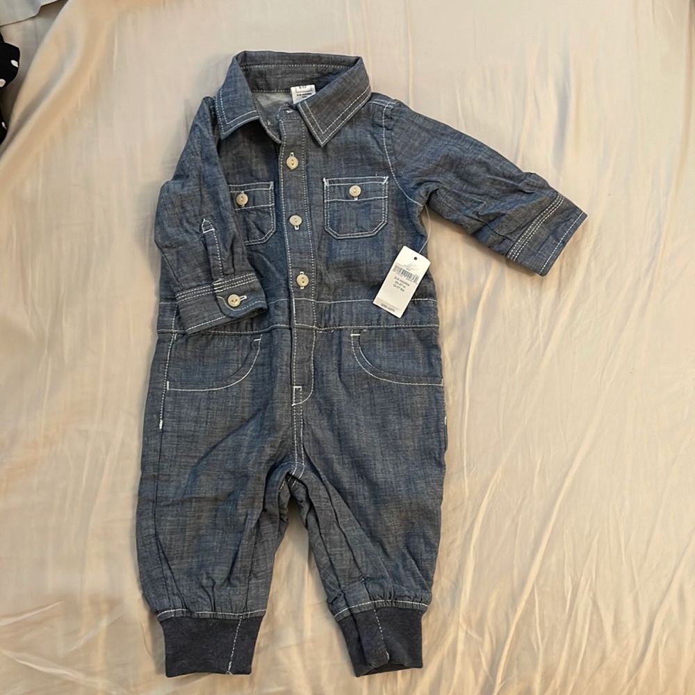 Baby Gap 3-6 month baby onesie. Navy